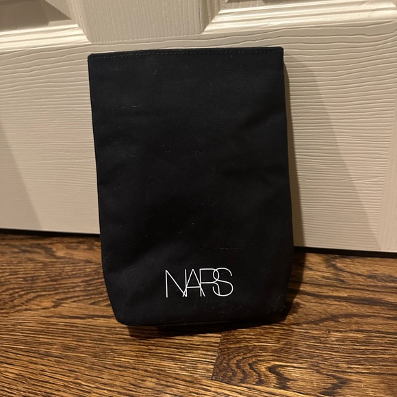 NARS Makeup Pouch Bag - Picture 1 of 3